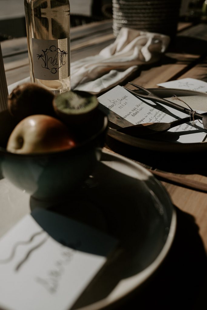 Table styling with an authentic relaxed Balearic vibe for a soulful celebration