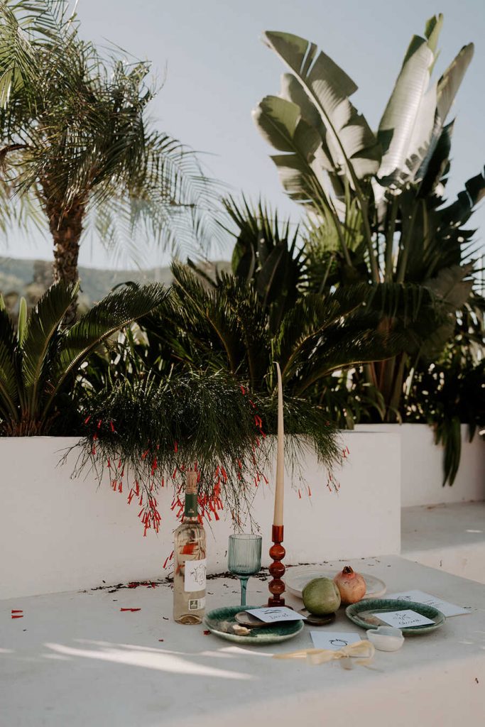 Intimate and authentic relaxed nuptials on The White Island | We are the James's