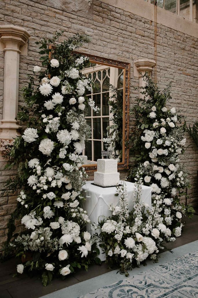 An orangery wedding at Tortworth Court | Natalie Drummond Photography