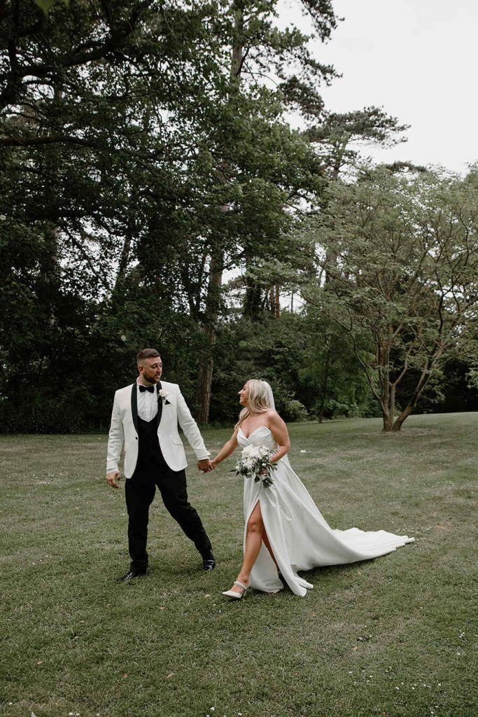 An orangery wedding at Tortworth Court | Natalie Drummond Photography