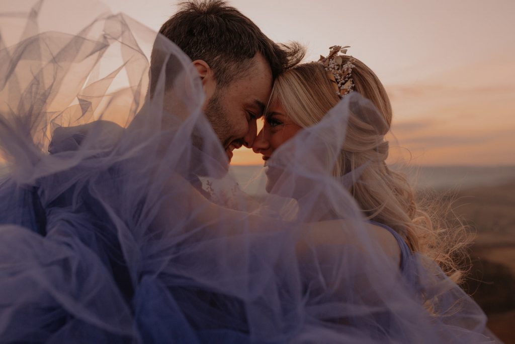 A luxury elopement in the Peak District captured by Helen Rose Photography
