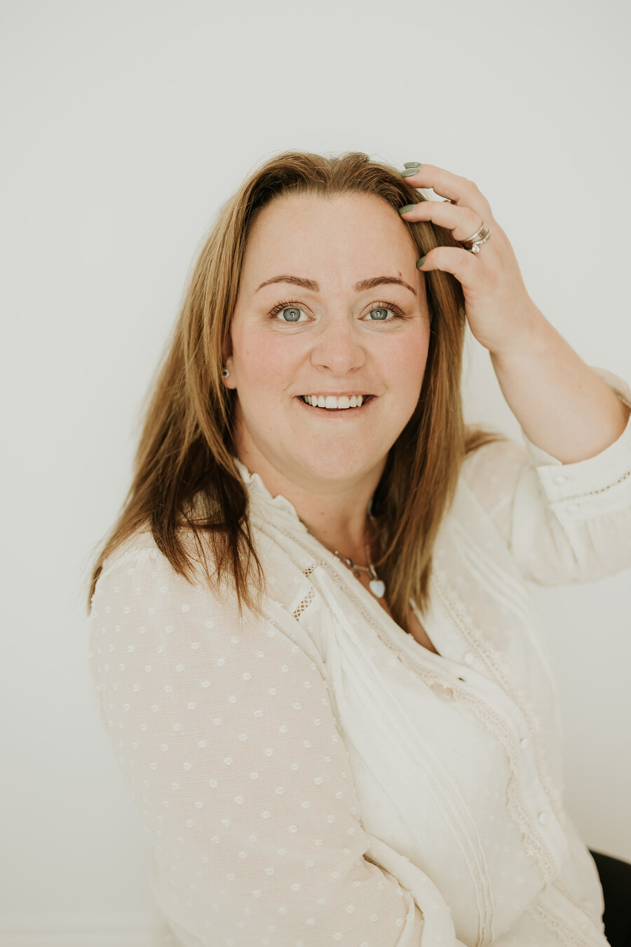Head shot of Sophie of Sophie Ruck Photography