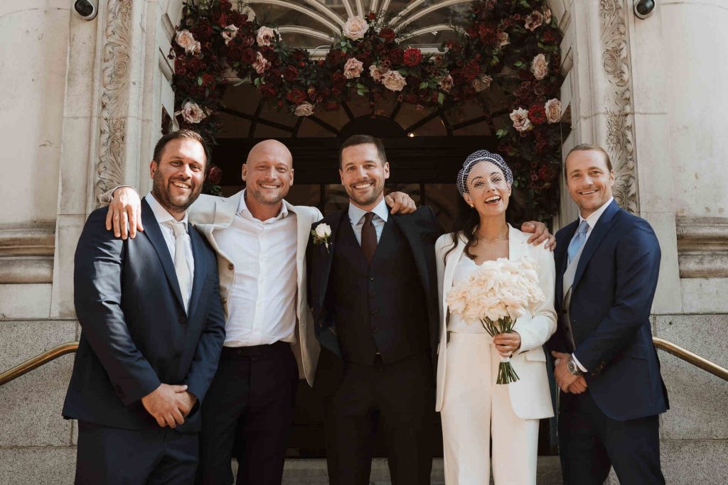 An intimate city wedding at Chelsea Town Hall