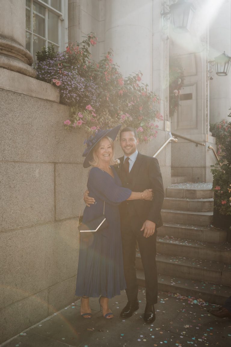 Chelsea Town Hall wedding with Lauren and Joe captured by Faye Wilde Photography