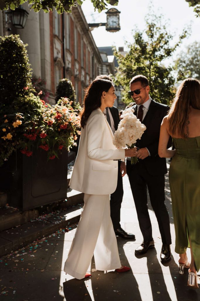 An intimate city wedding at Chelsea Town Hall