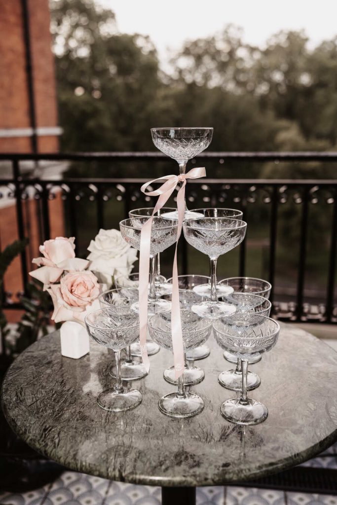 An intimate, elegant wedding at Pavilion Club, Knightsbridge with a chic, stylish bride wearing BON BRIDÉ