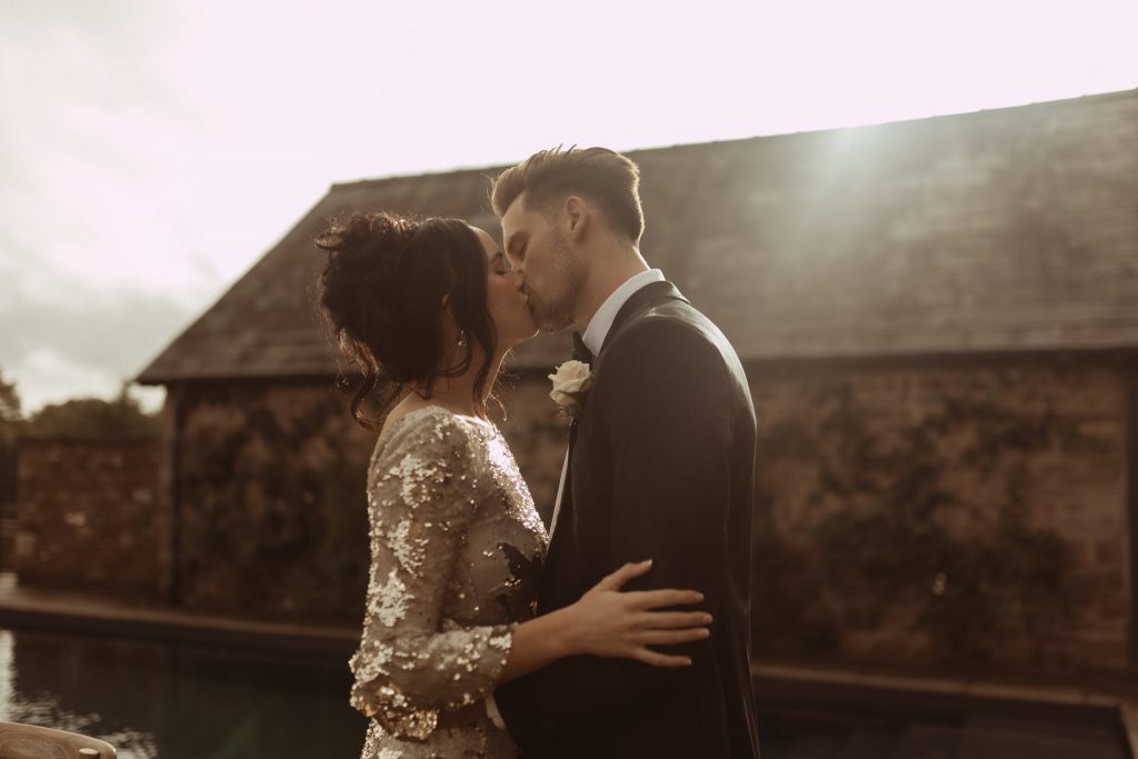 A dreamily romantic wedding editorial at Monmouthshire's Llantilio House
