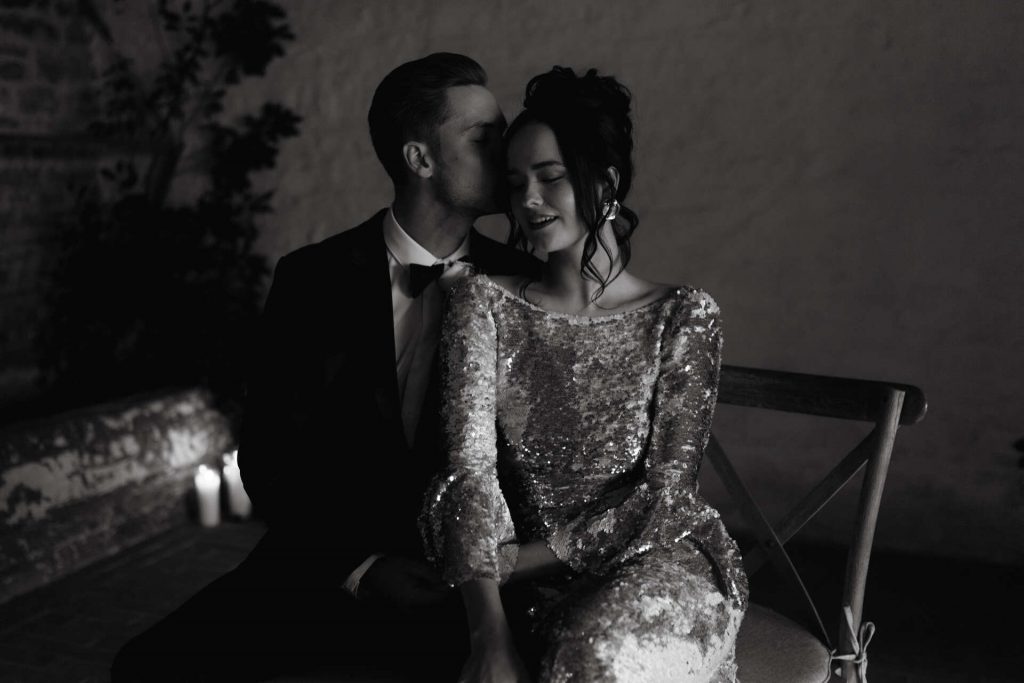 A dreamily romantic wedding editorial at Monmouthshire's Llantilio House