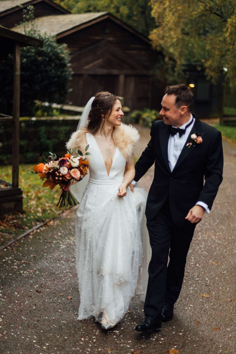 An Autumnal wedding at Hampton Manor | Amy-Rose Photography