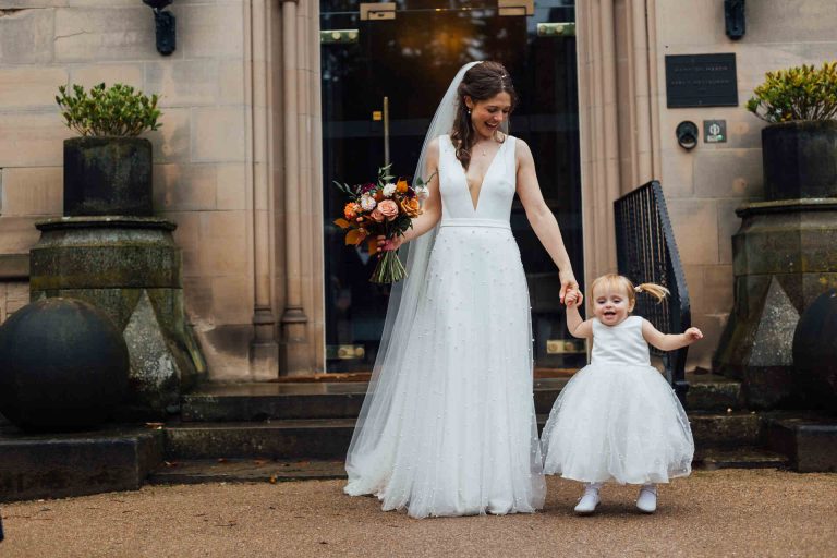 A countryside wedding with an elegant Autumnal palette