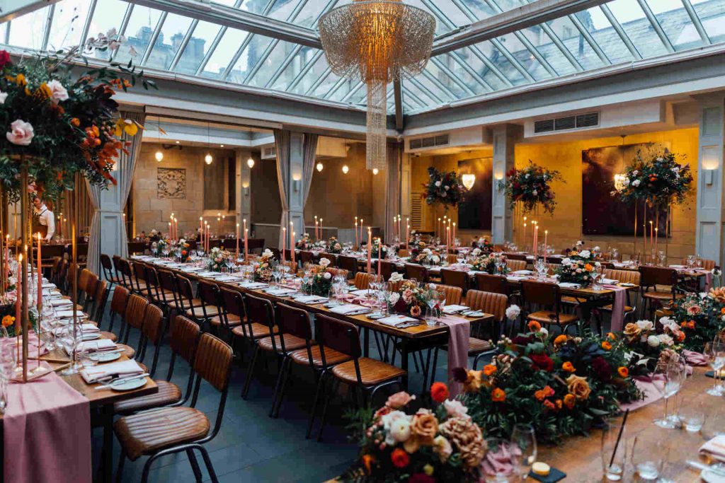 An elegant Autumnal wedding at Hampton Manor
