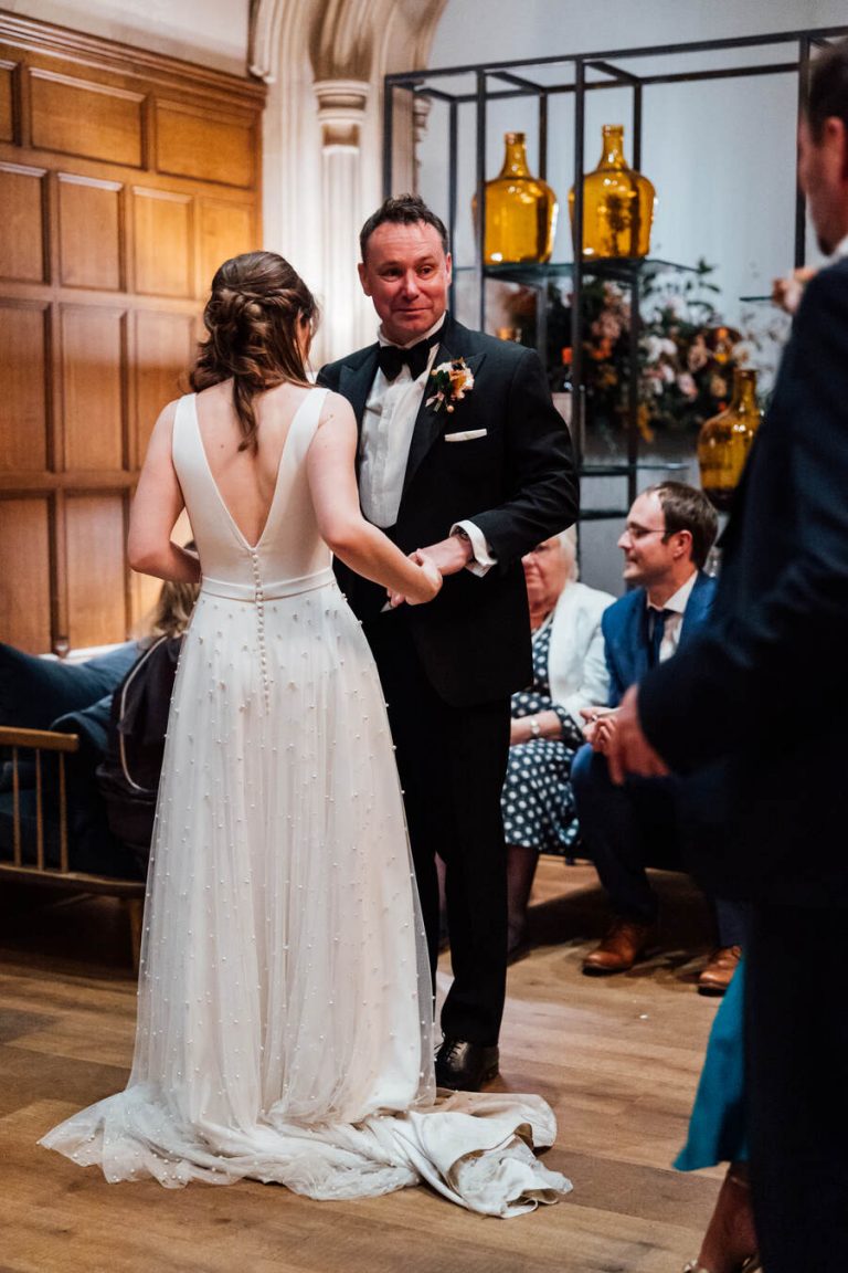 An elegant Autumnal wedding at Hampton Manor