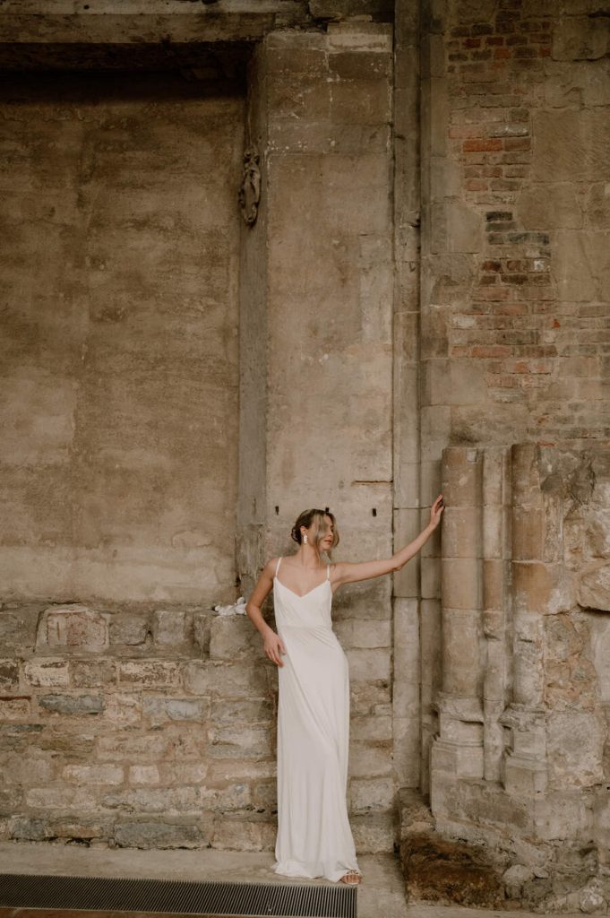 Wedding_style_shoot_Blackfriars_Priory_Anne_letournel-116