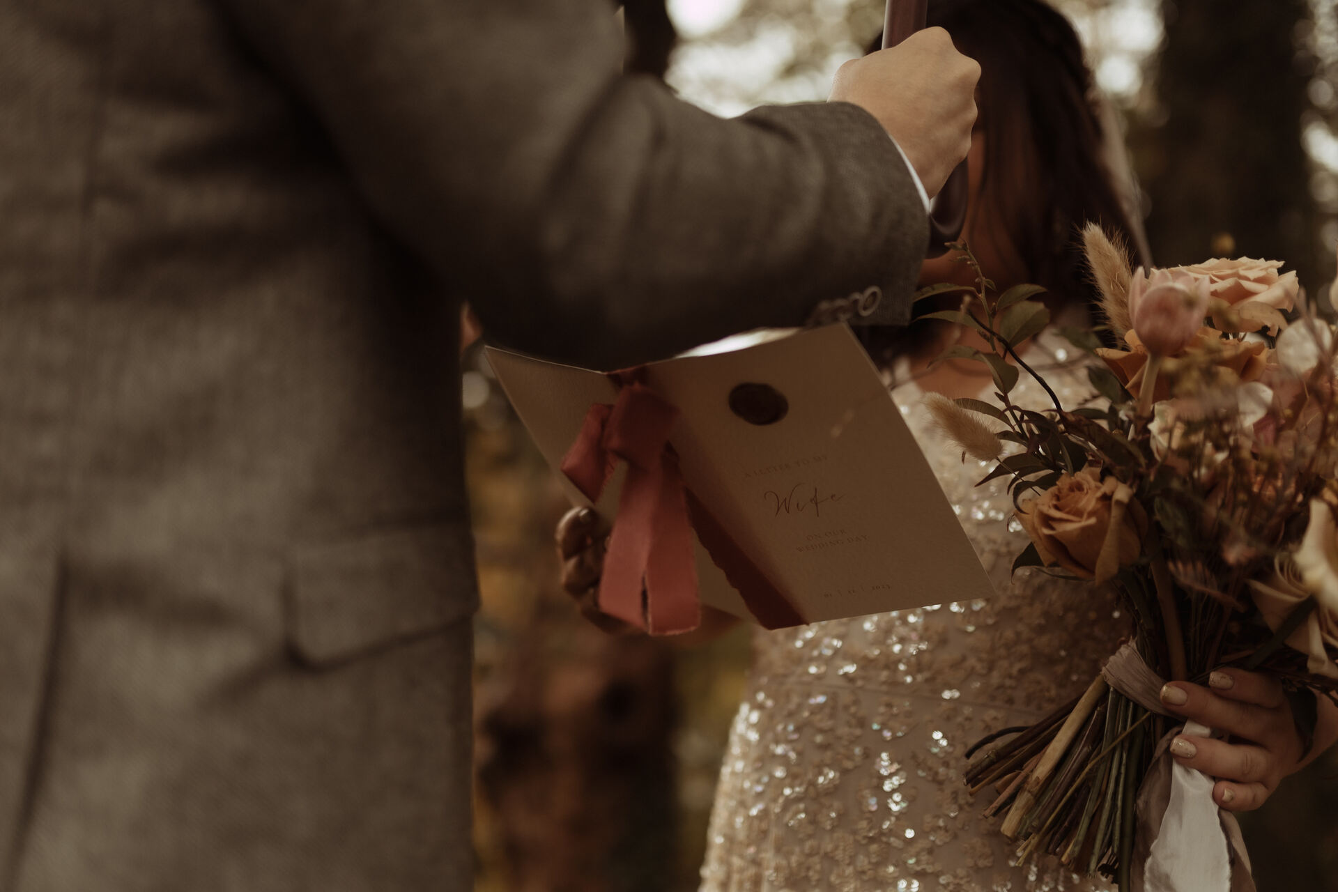 A small Autumnal wedding in The Lakes for Ash + Tom | Captured by Esme Whiteside Photography