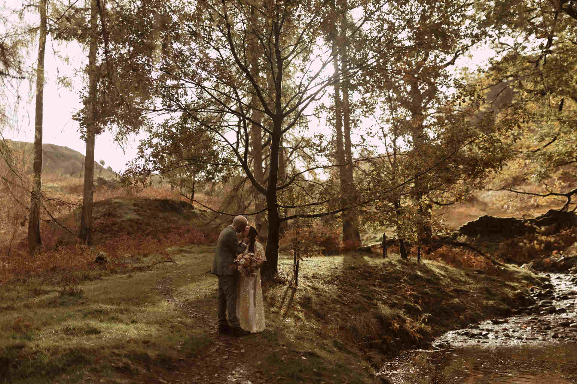 A small Autumnal wedding in The Lakes for Ash + Tom | Captured by Esme Whiteside Photography