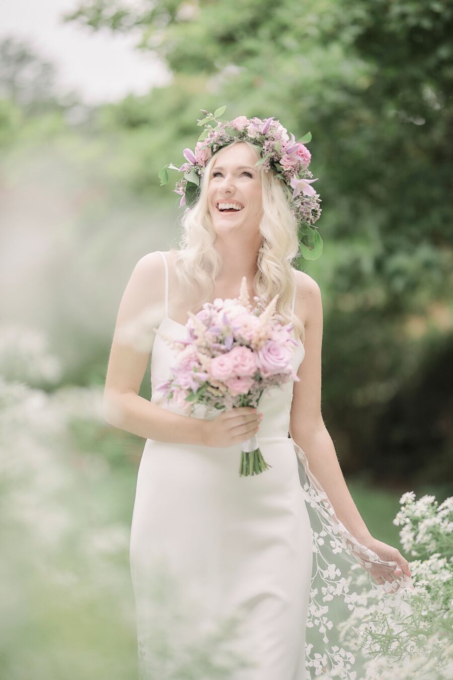 Spring time English countryside wedding inspiration with a pastel palette