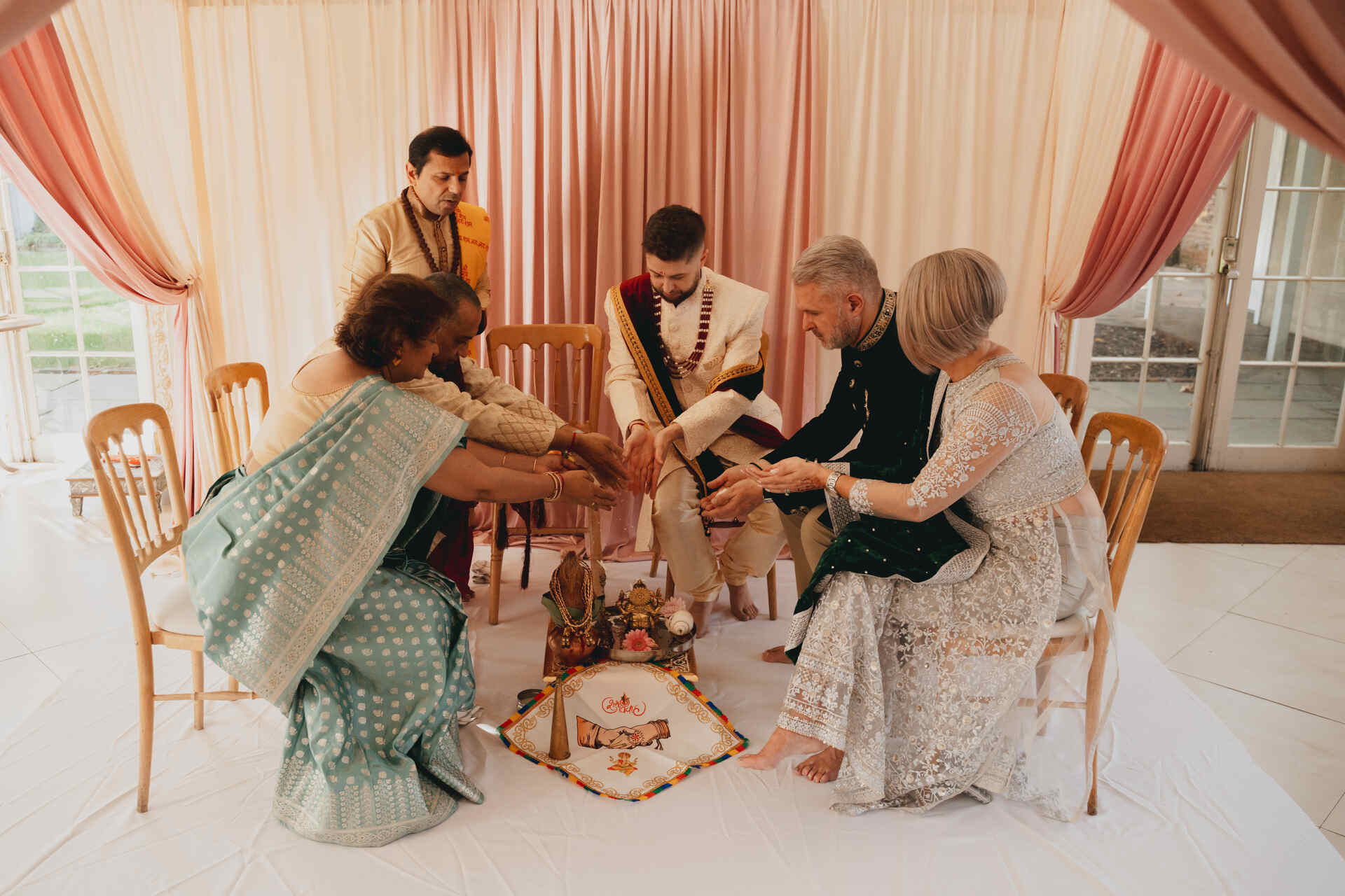Love Story Inspiration - UK wedding blog and wedding supplier directory