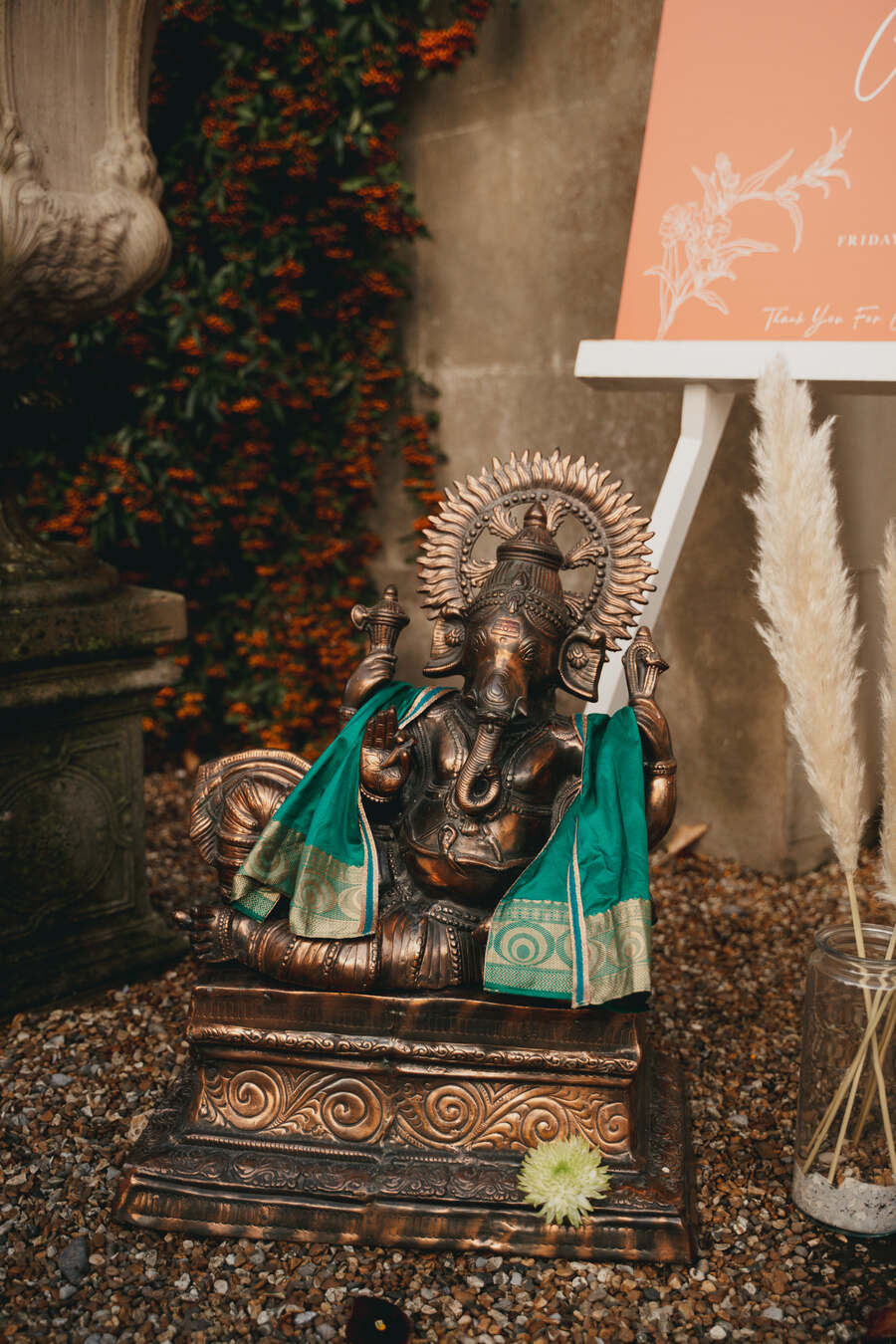 Love Story Inspiration - UK wedding blog and wedding supplier directory