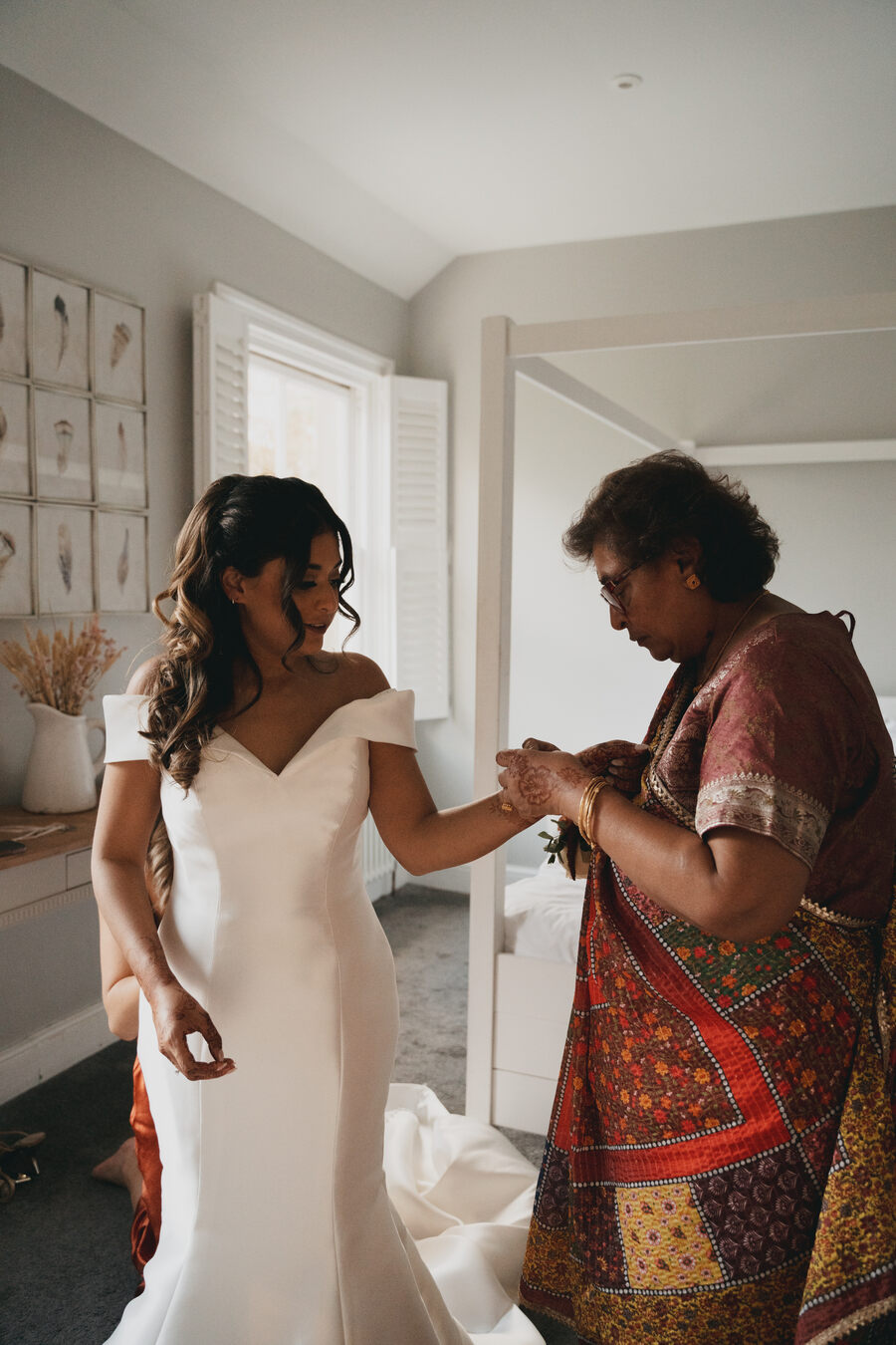 A change of wedding outfit for an Autumnal bride