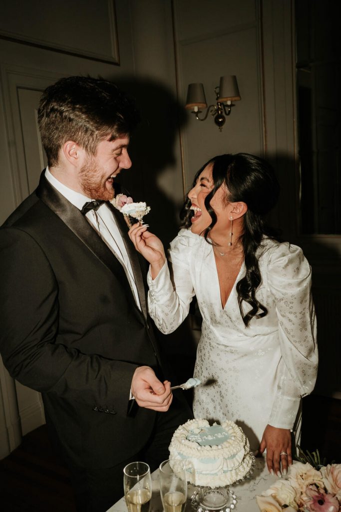 A chic, romantic Edinburgh elopement | A modern Love Story