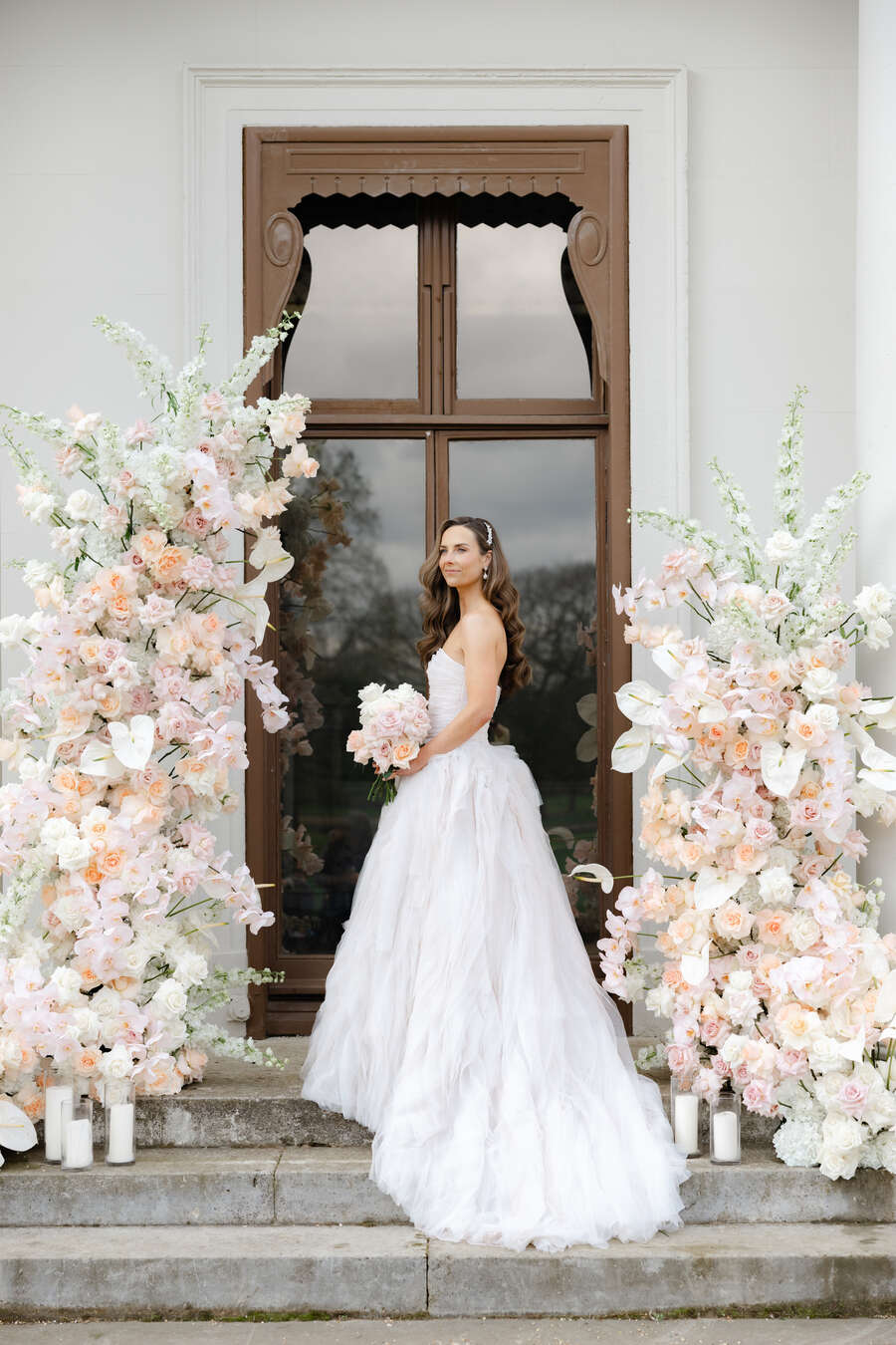 Modern wedding inspiration with an elegant spring palette of blush pinks, creams and hints of peach